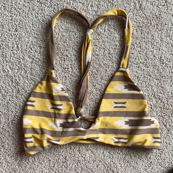 Rare ACACIA Swimwear Choctaw Bikini Top - XL - Picture 1 of 4